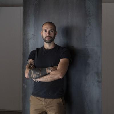 Steel life: l'arte di Andrea Borga esposta a Coredo
