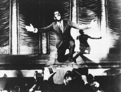 Nelle sale cinematografiche il primo film sonoro: "Il cantante di Jazz"