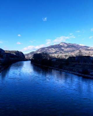 "Una via d'acqua che unisce i popoli": in Trentino Alto Adige si va alla scoperta dell'Adige con il FAI